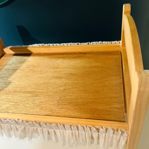 EUC PET BED - Picture 6 of 14